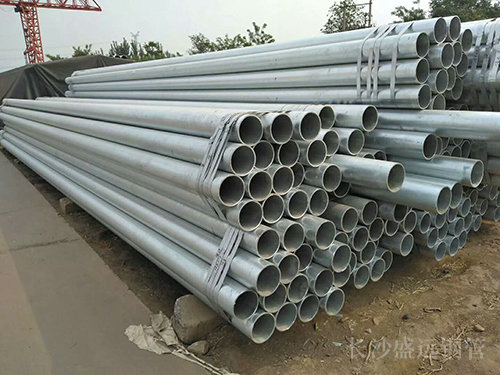 熱鍍鋅無(wú)縫鋼管局部